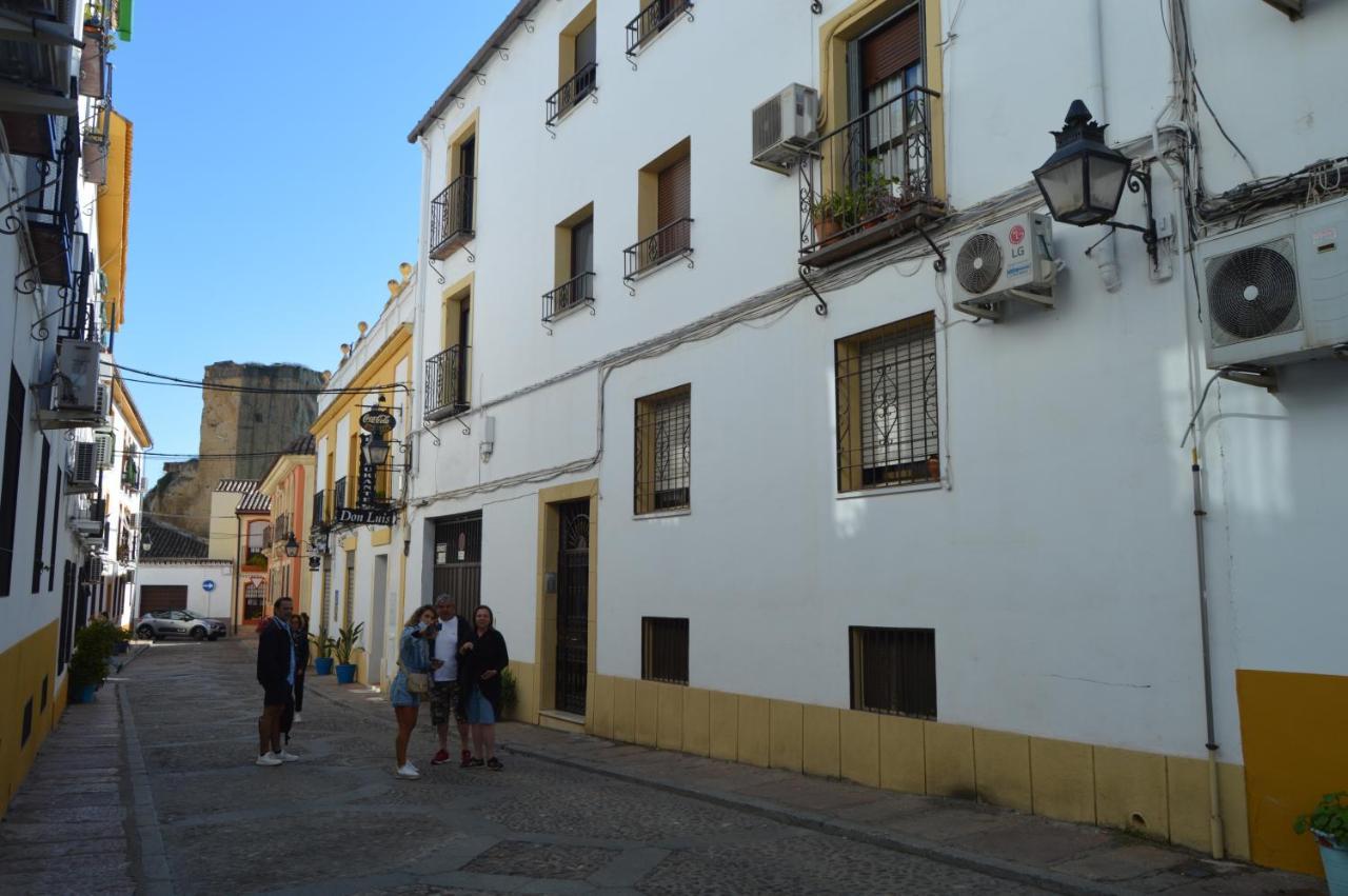 Puerta Sevilla Parking Gratis Córdoba Exterior foto